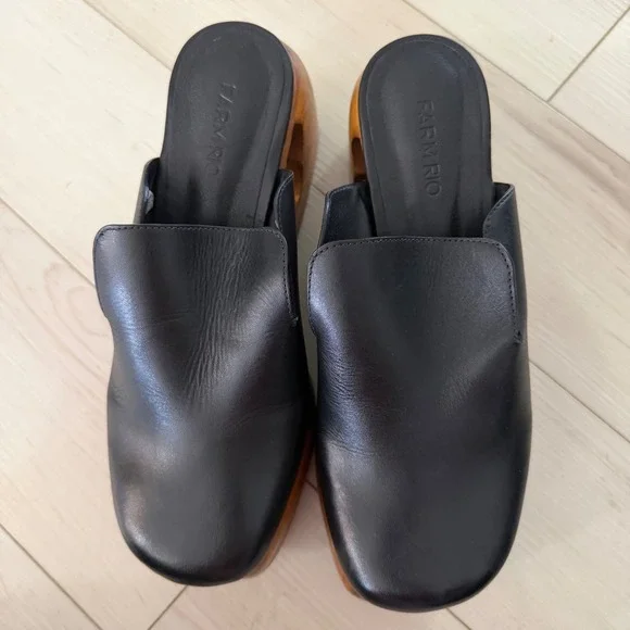 Farm Rio Black Vegan Leather Heart Cutout Wood Platform Wedge Mules Clogs US 7 - Picture 4 of 9